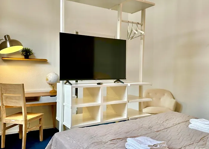 Weserblick Am Sandstrand Mit Dart, Billard Und Tischkicker